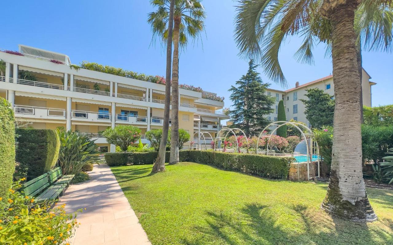Le First By Winsome Destination Apartment Cannes Luaran gambar